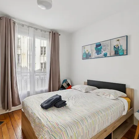 Charming Apt, Metro 4 & Rer B, 6 Guests, Cdg Access, 1-2 * Parigi
