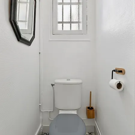 Appartamento Charming Apt, Metro 4 & Rer B, 6 Guests, Cdg Access, 1-2 Parigi